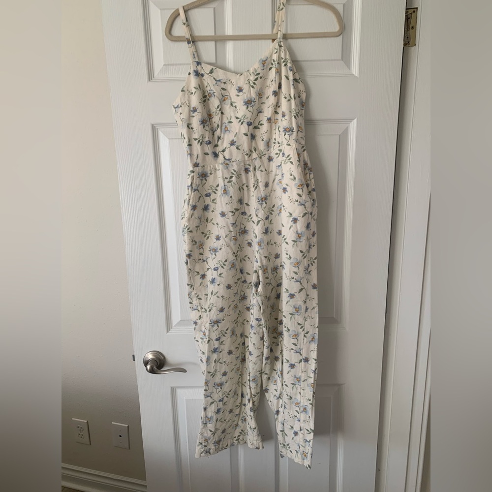 Floral jump suit